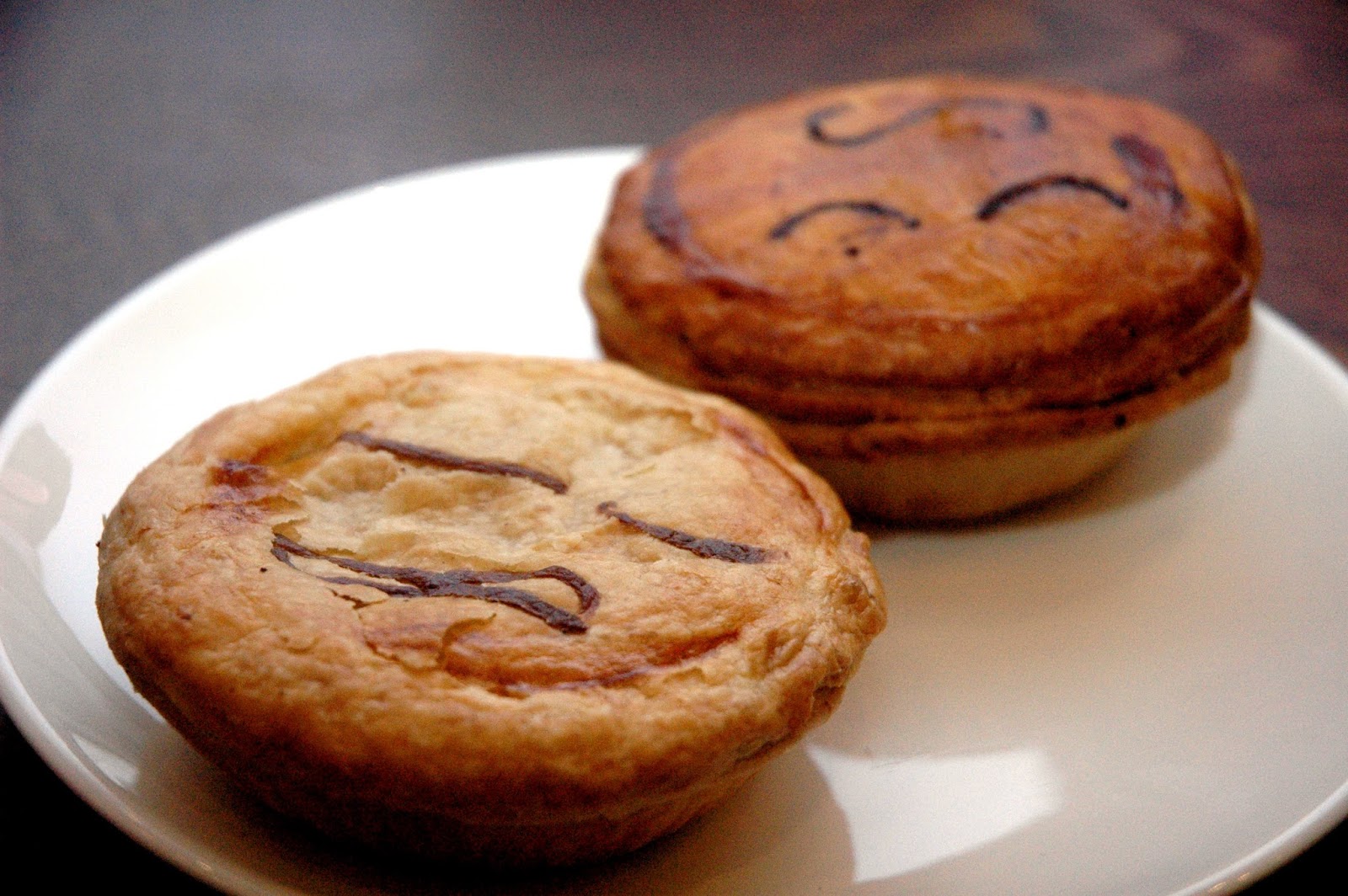 DUDE FOR FOOD A True Taste of Australia at Pie Face