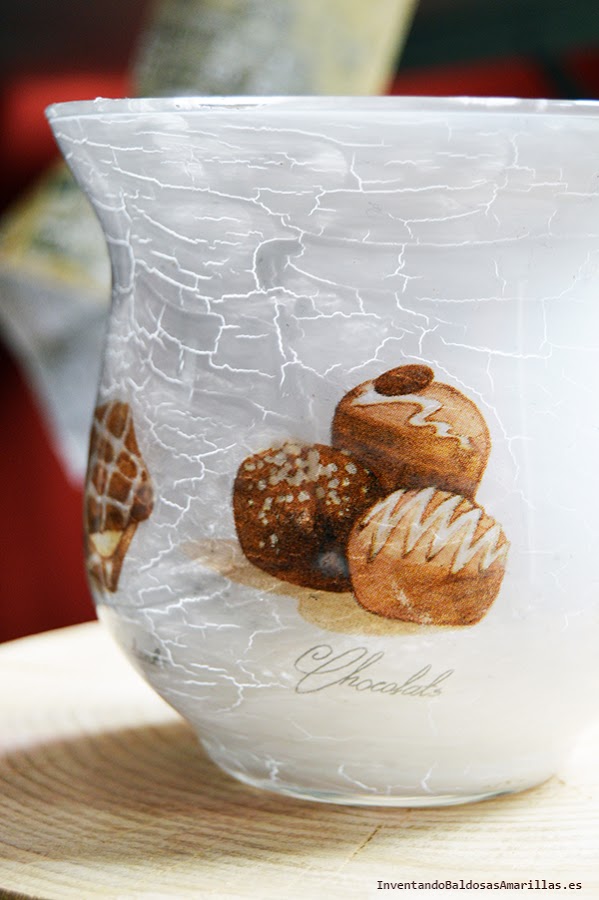 decorar botes con papel