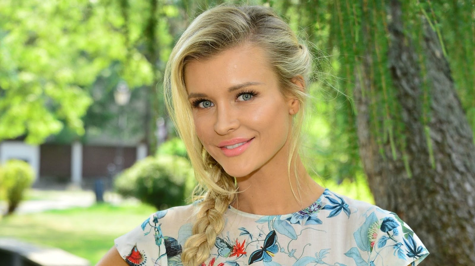 20 Joanna Krupa Hd Wallpapers And Photos Images Pictureshd Pics - TOP