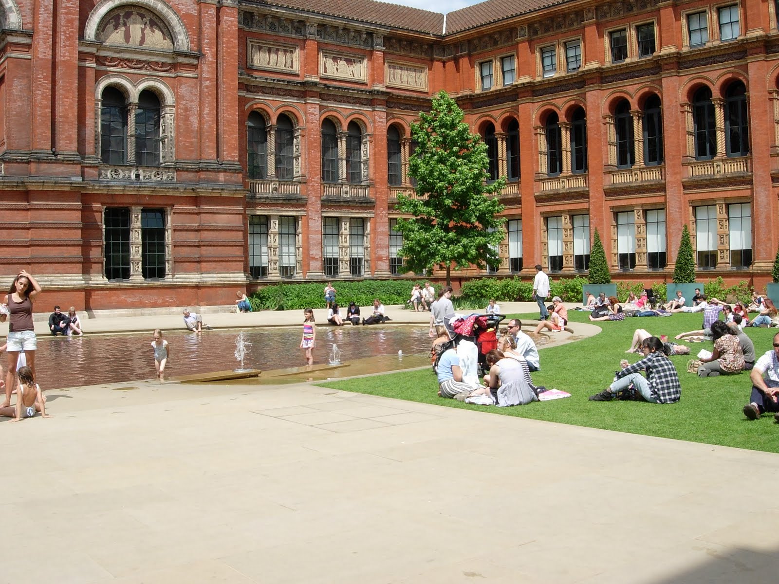 adline writes A day at the V&A