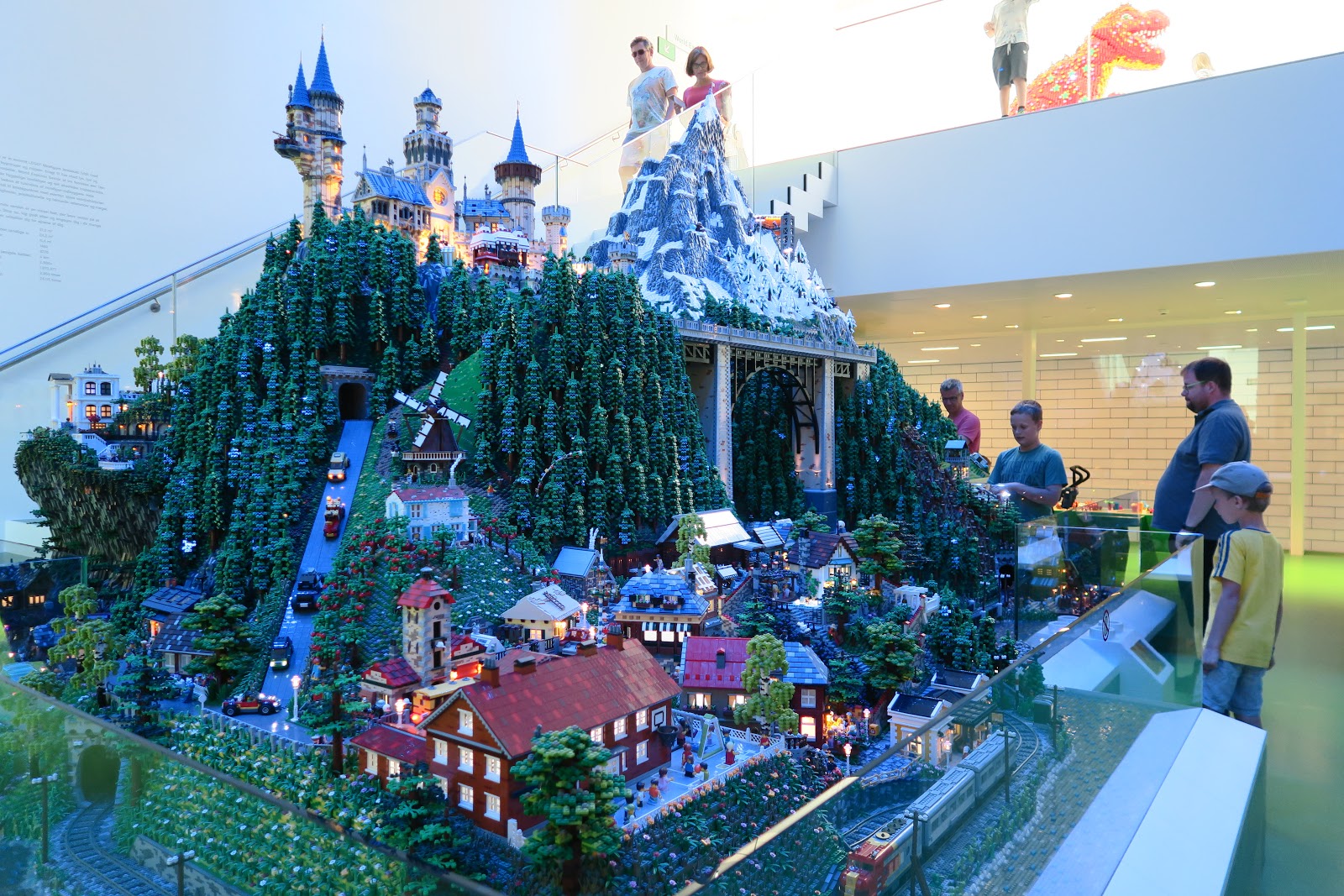 LEGO House Experience Green Zone and Yellow Zone