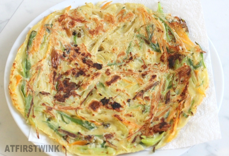 recipe Korean pancakes pa-jeon spring onions carrot enoki mixed beforehand large 