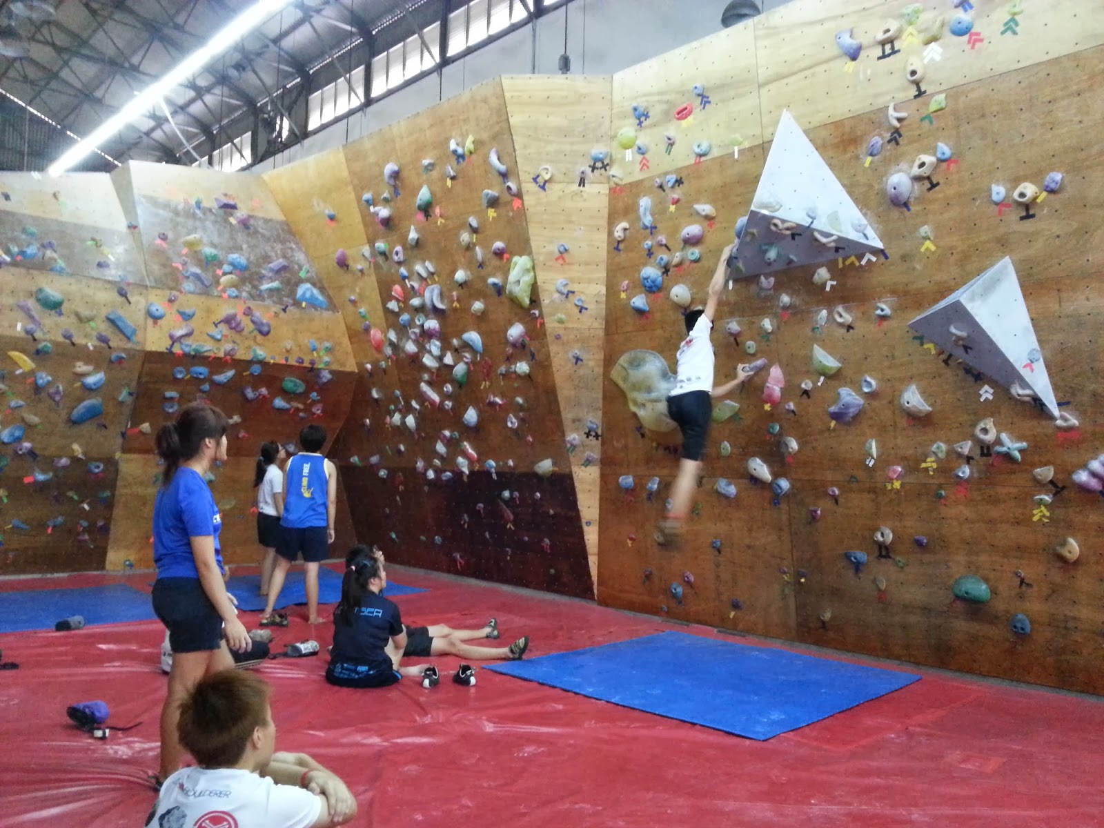 [Review] Rock Climbing The Rock School & Onsight