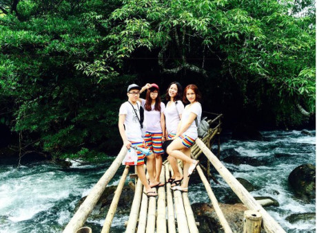 Những địa điểm đừng dại đi cùng người yêu vì chỉ nên đi với chúng bạn thân - Ảnh 31 Nhung dia diem dung dai di cung nguoi yeu vi chi nen di voi chung ban than - Anh 31