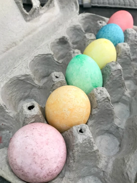 Speckled eggs in rainbow colors