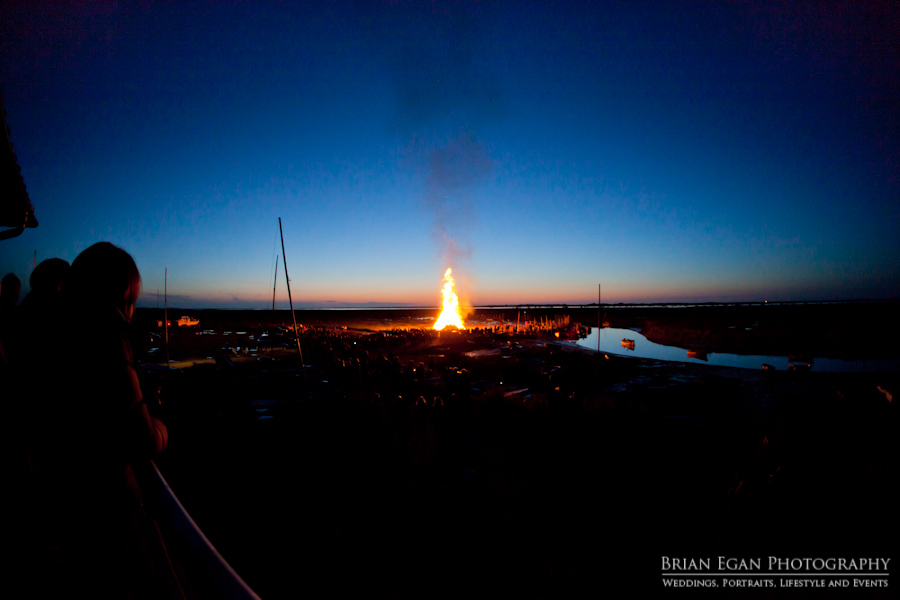 BRIAN EGAN PHOTOGRAPHY Jubilee beacon lighting at Morston Quay