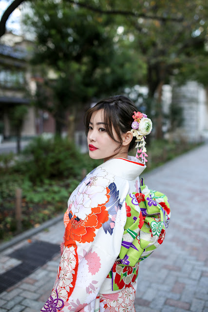 Sensoji Temple Asakusa - Kimono Experience in Tokyo - Stella Lee ...