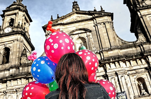 'holy balloons' • bogota, columbia    © armand thomas all rights reserved