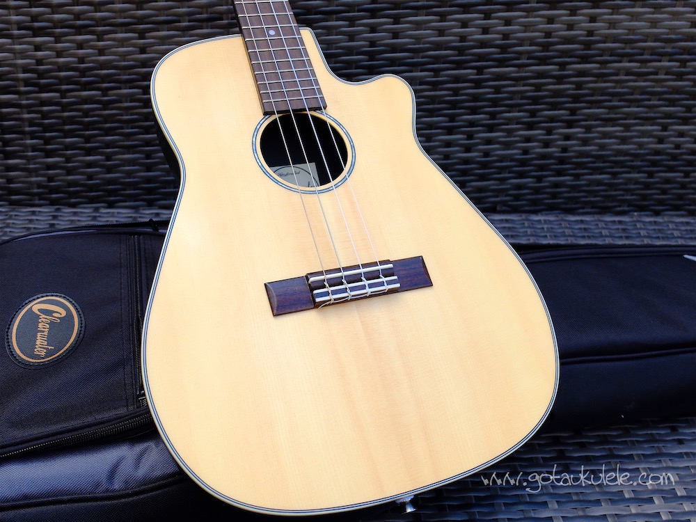 La Sevillana - 9E Electro-akoestische - Ukulele Baritono - Foto 7