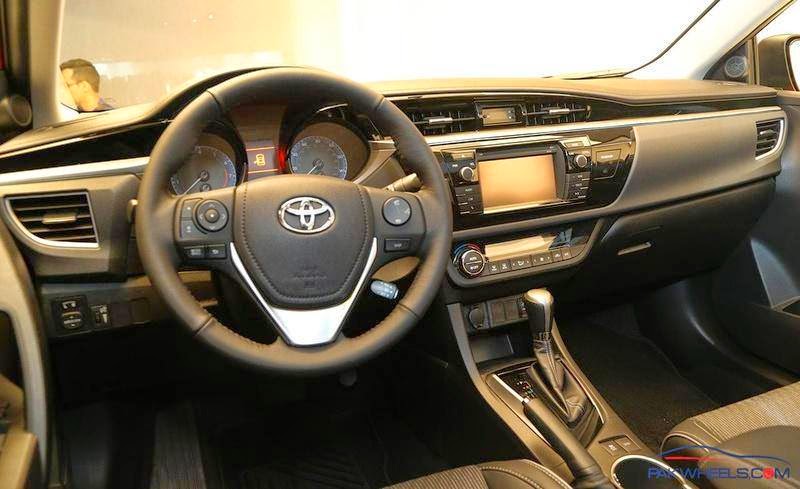 Modified Cars: Toyota Corolla 2014 Black