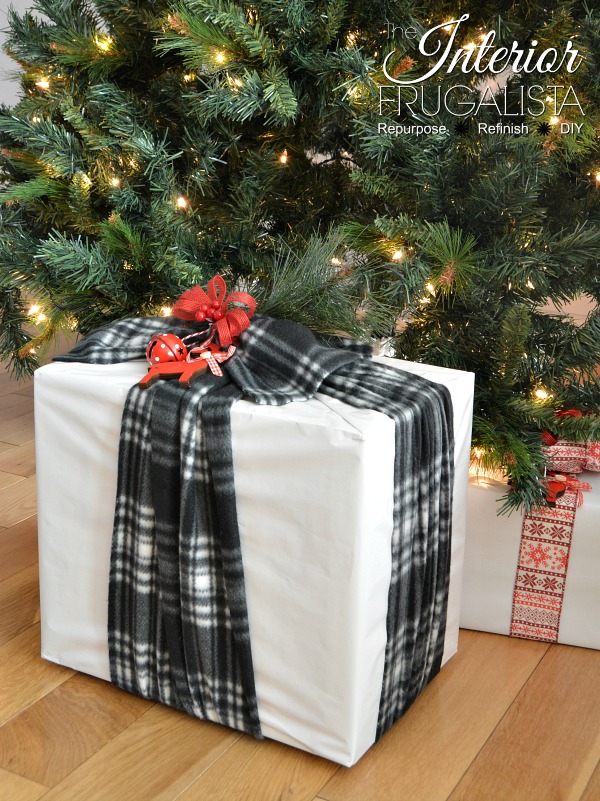 Christmas Gift Wrapping with men's scarf