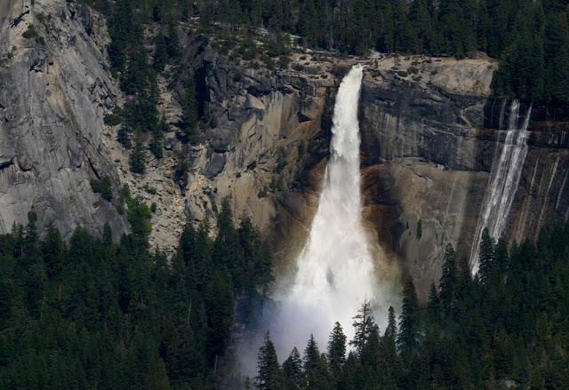 Cachoeira Yosemite – Califórnia – EUA