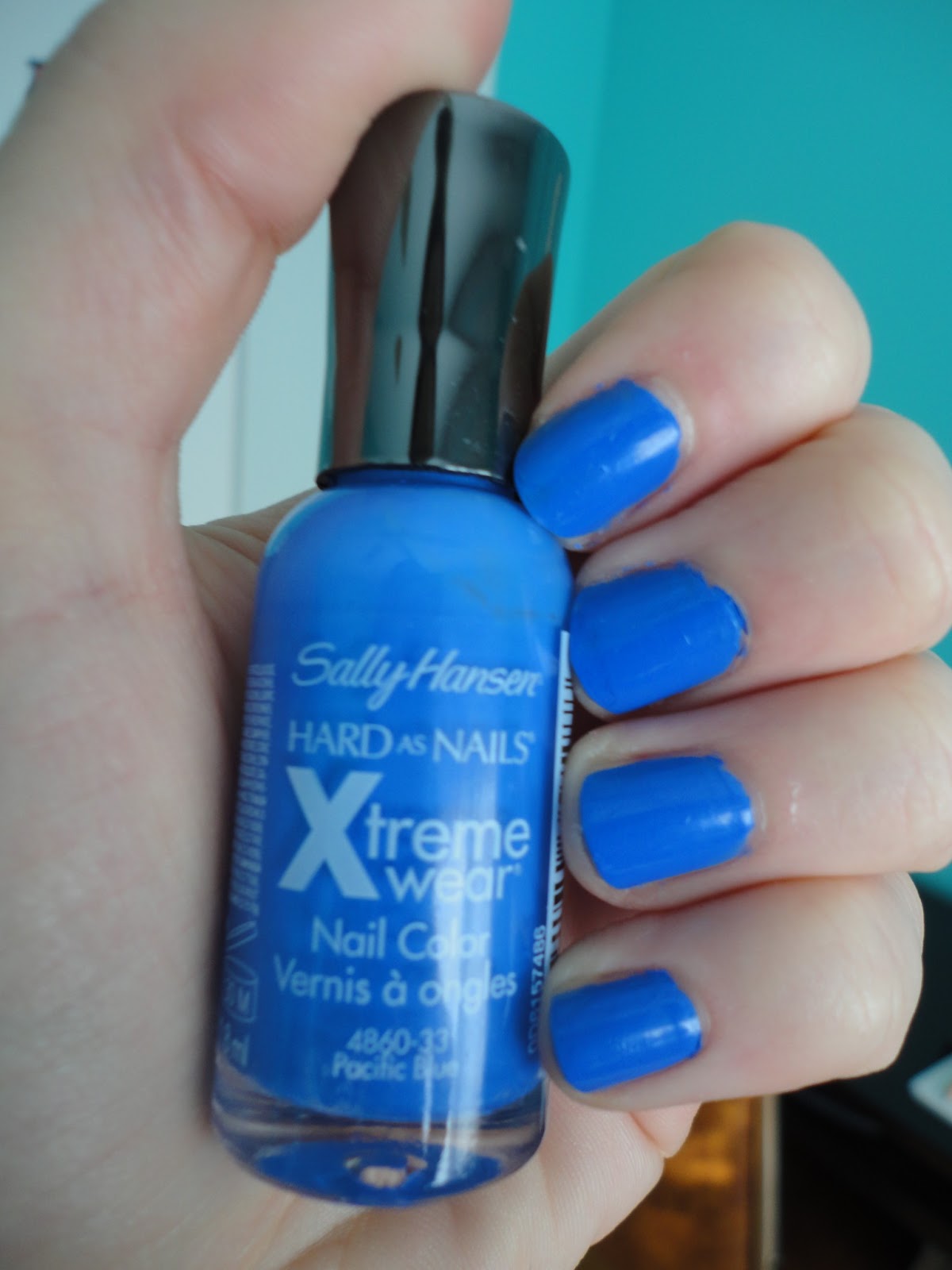 Sally Hansen Xtreme Wear Nail Polish in Pacific Blue | Natalie Loves Beauty