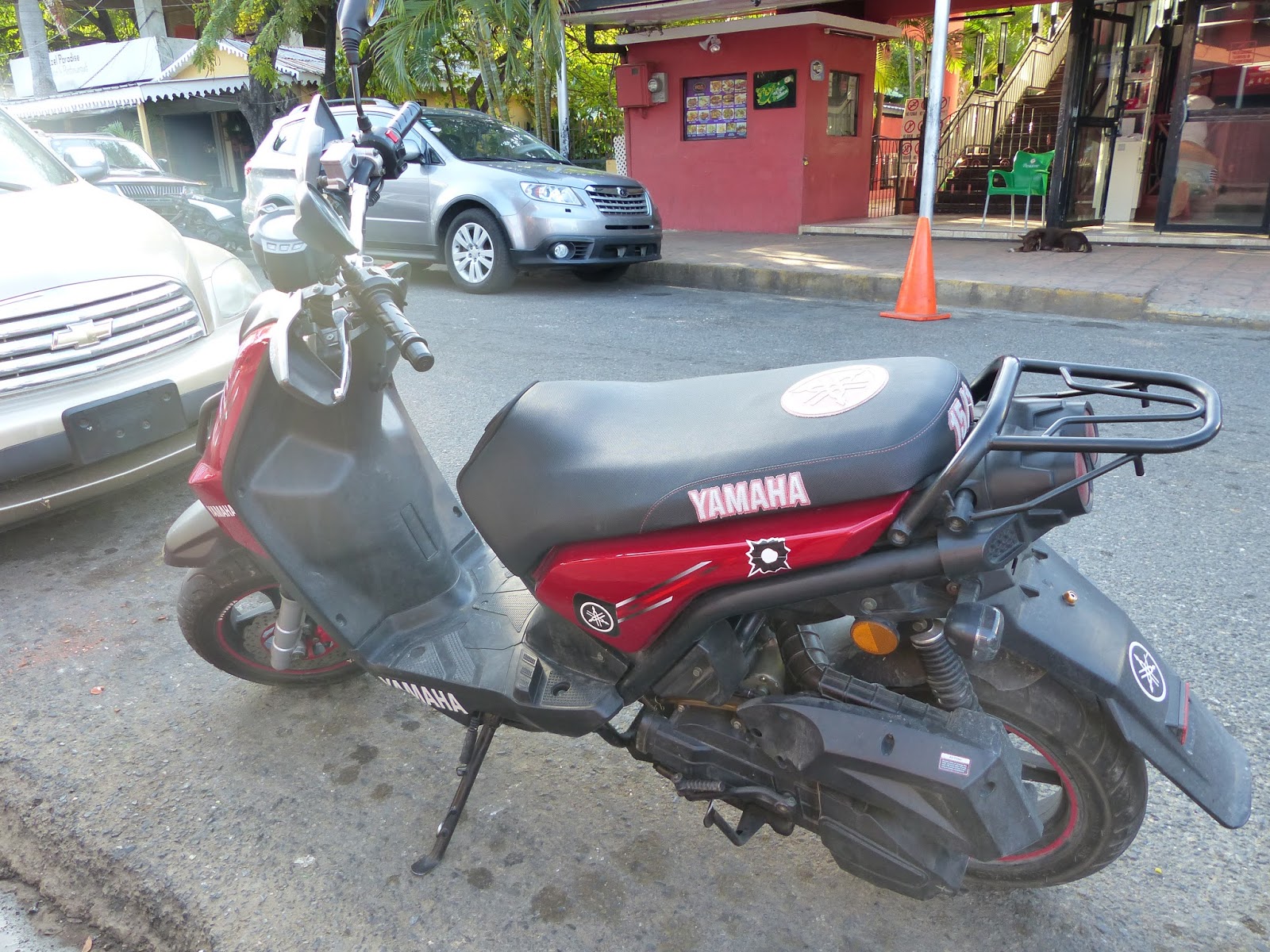 OldMotoDude Yamaha Scooter spotted on Dominican Republic trip