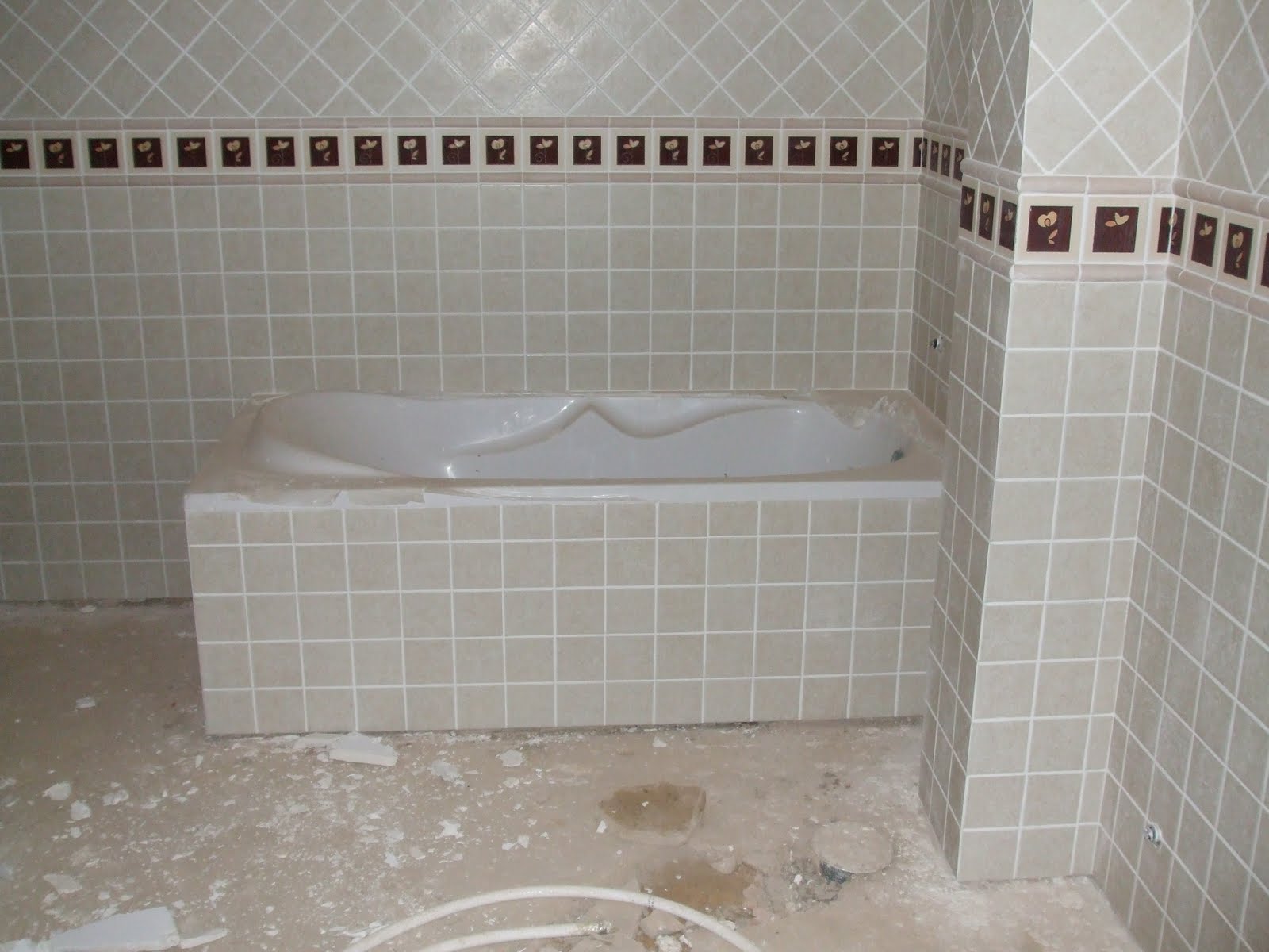 AZULEJOS, ALICATADOS Y ALICATADORES.: REFORMA VIVIENDA UNIFAMILIAR EN