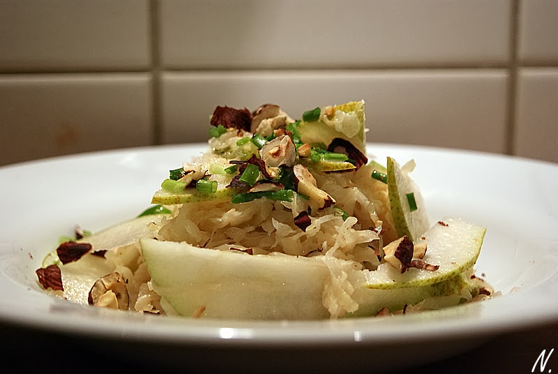 senf und vanille: Sauerkraut-Birnen-Salat