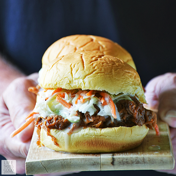 Slow Cooker BBQ Pulled Pork Sandwiches