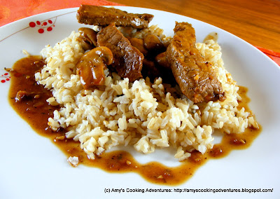 Steak Tips with Peppered Mushroom Sauce: SRC