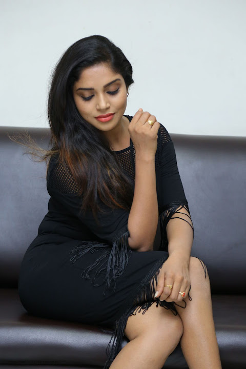 Karunya Chowdary Edo Prema Lokam Audio Launch