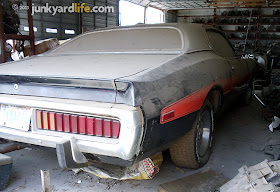 The 1973 Dodge Charger featured redesigned tail lights with vertical slats.