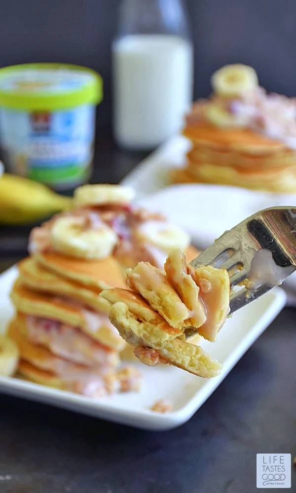 Yogurt Parfait Pancakes | by Life Tastes Good make a scrumptious breakfast that fills us up deliciously and keeps us going all morning long.