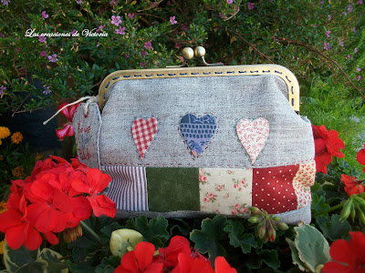 Las creaciones de Victoria. Country.Patchwork.Monedero