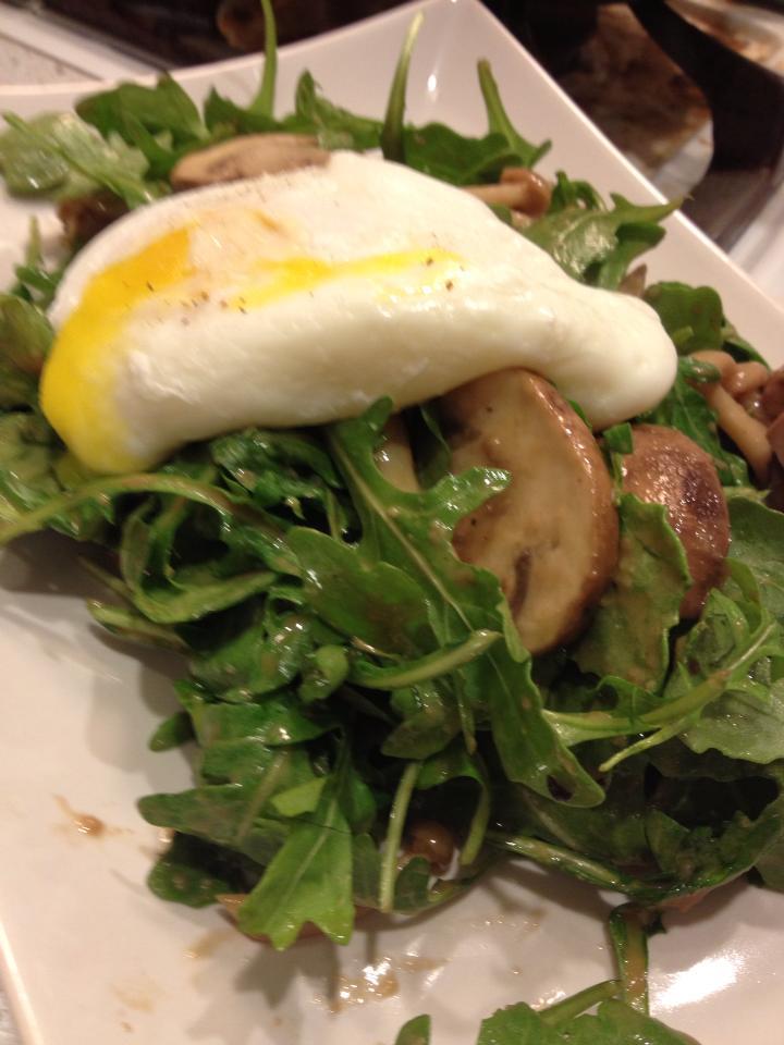 Insatiably Epicurious...: Wild Mushroom Arugula Salad