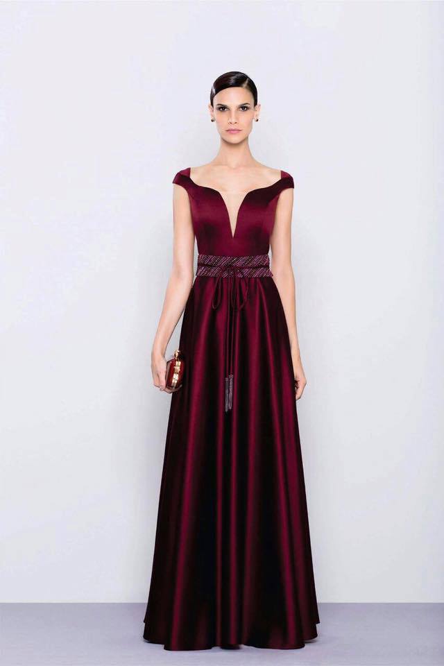 VESTIDO DE FESTA VINHO: MARSALA, BORDEAUX, BURGUNDY | Madrinhas de Casamento