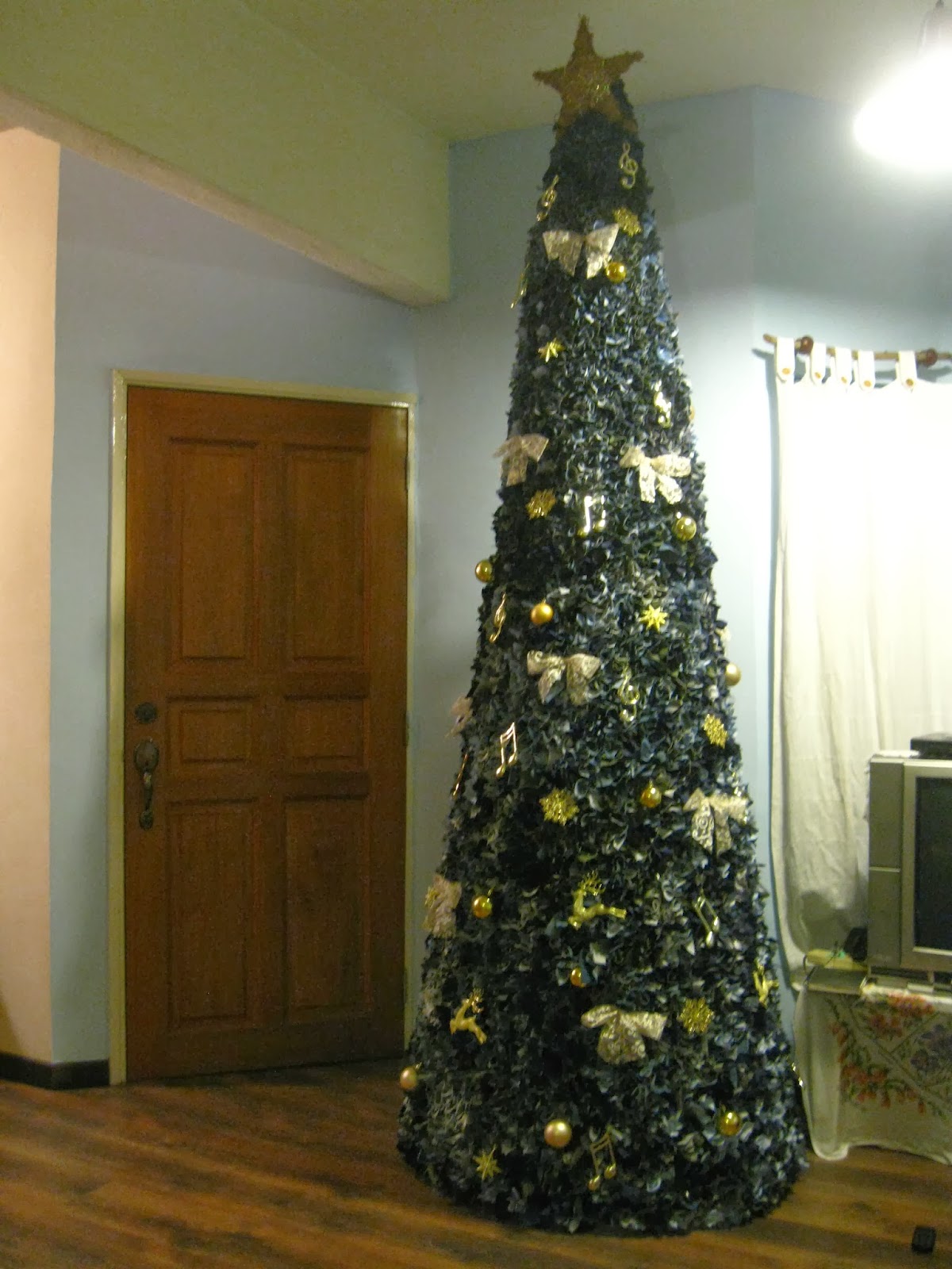 Walk with Me: Christmas Tree DIY the Second