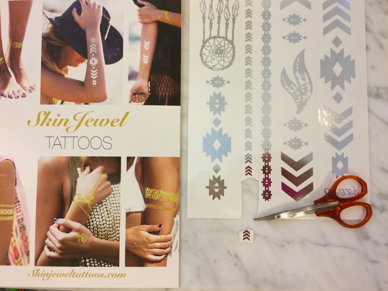 Lace Henna Flower Flash Tattoo Stickers Women Chains Gold Metallic  Temporary Tattoo Girls Ankle Waterproof Tatto Wrist Jewel - AliExpress, image size:1600x1200