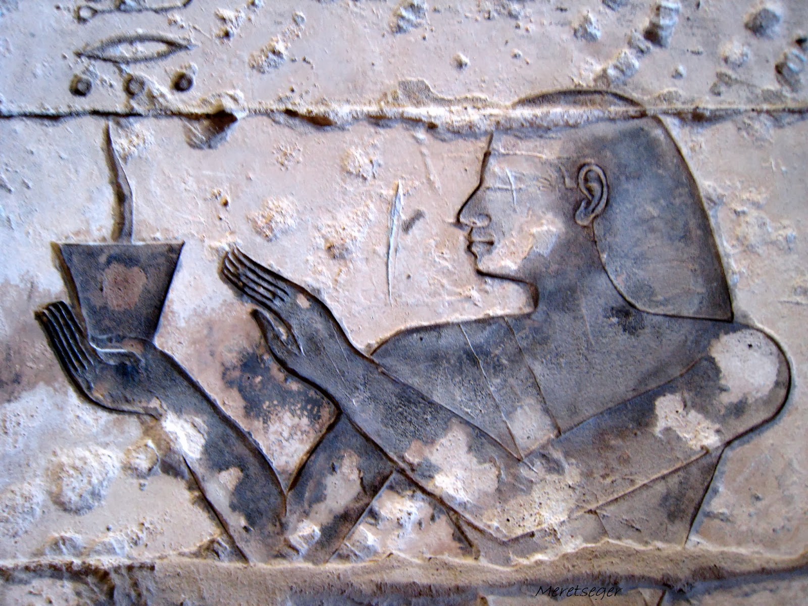 La Pierre De Memphis L Encens En Egypte Antique