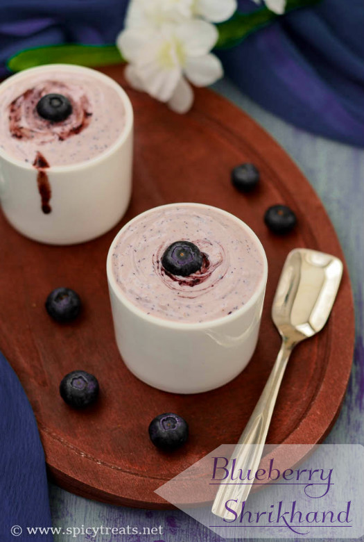 Shirkhand With Blueberries