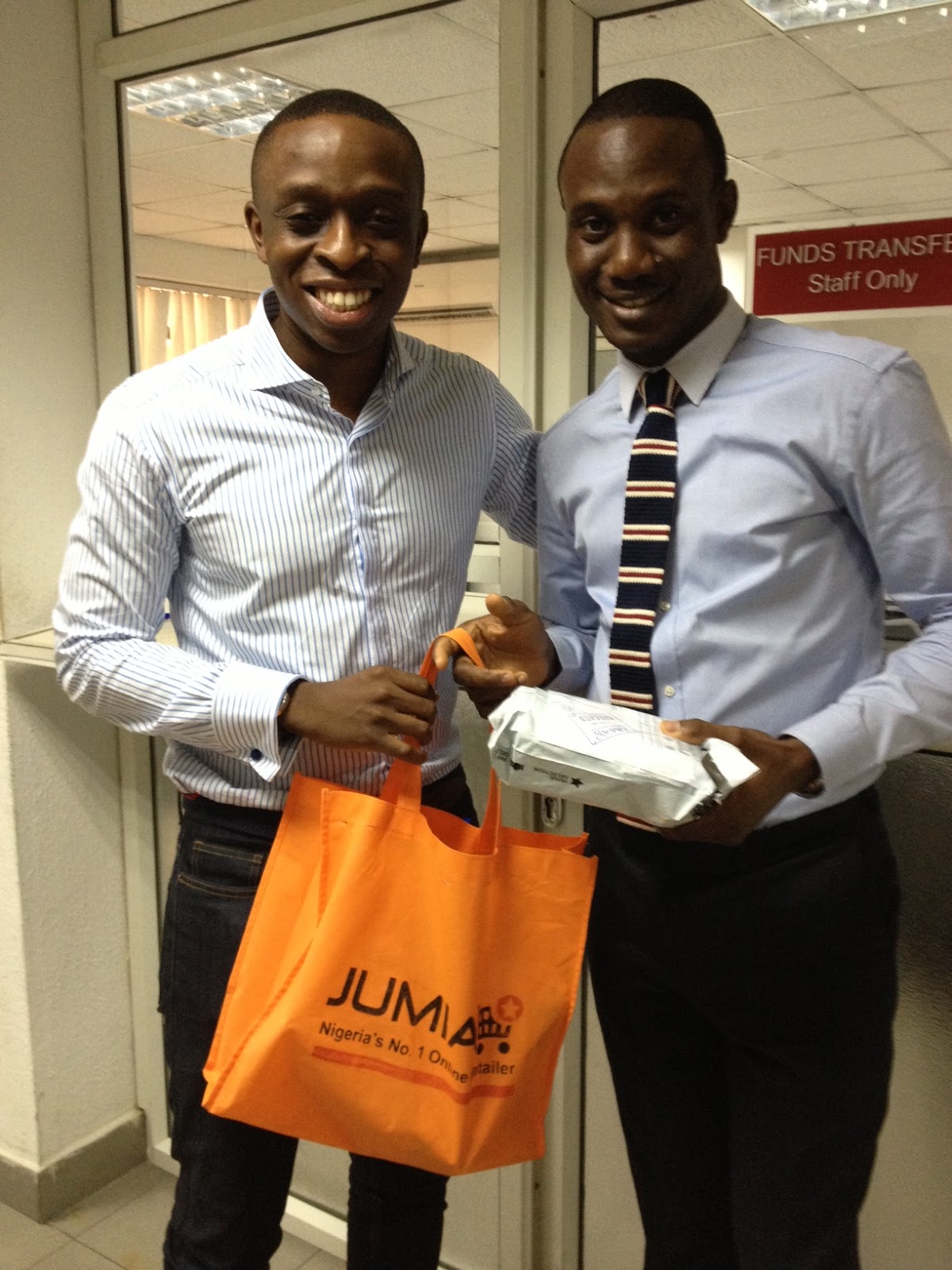 delivers Blackberry Q10 to first customers(Photos) This Is