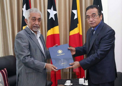 Semana Oin Pose Membru Governu Faze Daruak