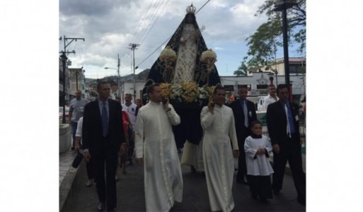 Virgen de la Paz recorre Valera