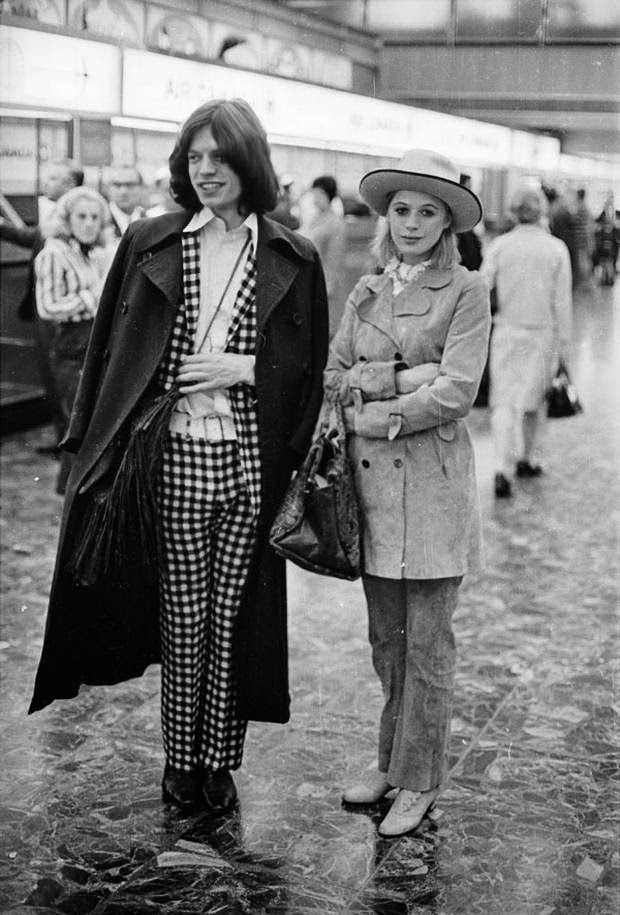 Marianne Faithfull and Mick Jagger 37 Vintage Pictures of the Grooviest Couple of the 1960s Marianne Faithfull and Mick Jagger 37 Vintage Pictures of the Grooviest Couple of the 1960s