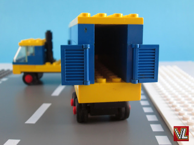 Set LEGO Legoland 694 Transport Truck