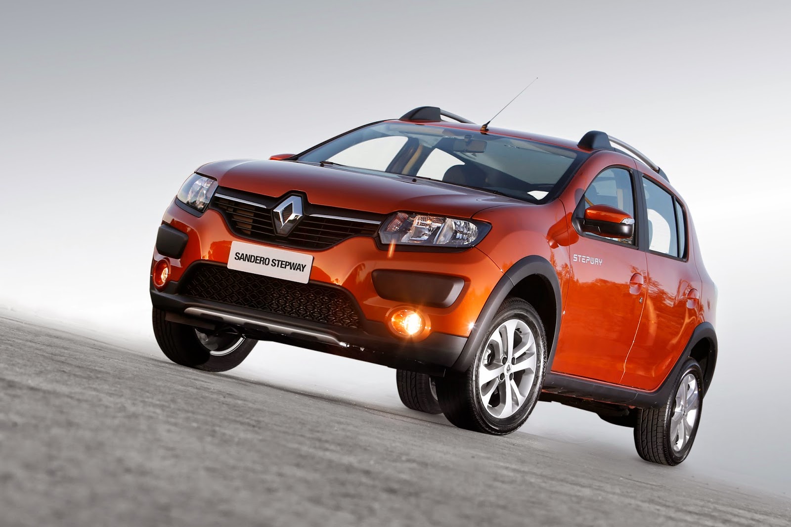 Sandero Stepway automático, o teste da semana