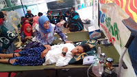 Petugas Medis Saat Pelaksanaan Haul Guru Sekumpul Luar Biasa! Petugas Medis Saat Pelaksanaan Haul Guru Sekumpul Luar Biasa!