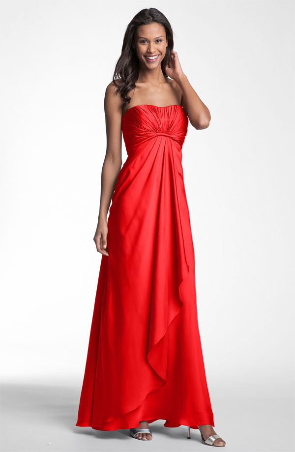 VuHera Shop Online: Red Bridesmaid Strapless Gown