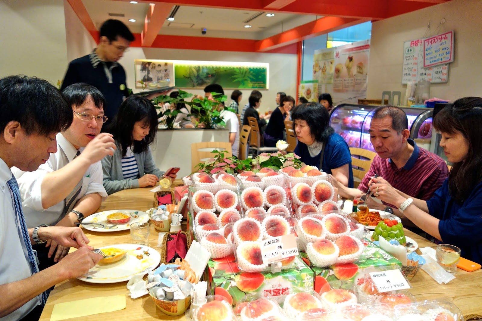 jin-loves-to-eat-kajitsuen
