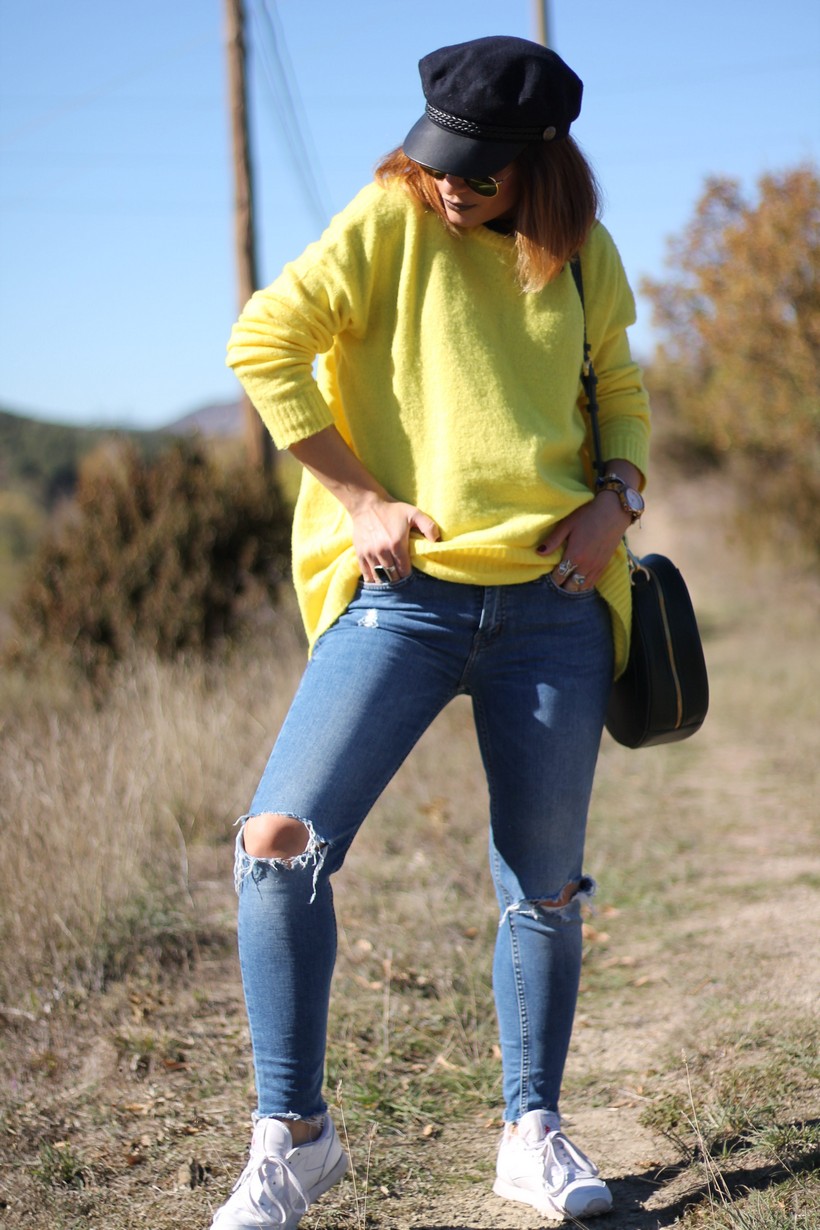 THE DREAM IS PARIS yellow sweater in casual outfit