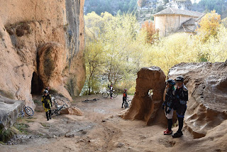 Cueva Cañon del Rio Lobos 