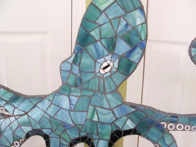 mosaic octopus head and eyes