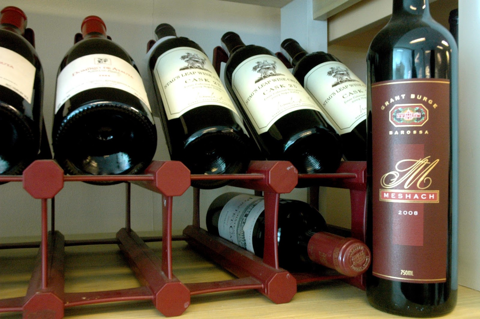 DUDE FOR FOOD A Burger Lunch at Wine Depot Cafe