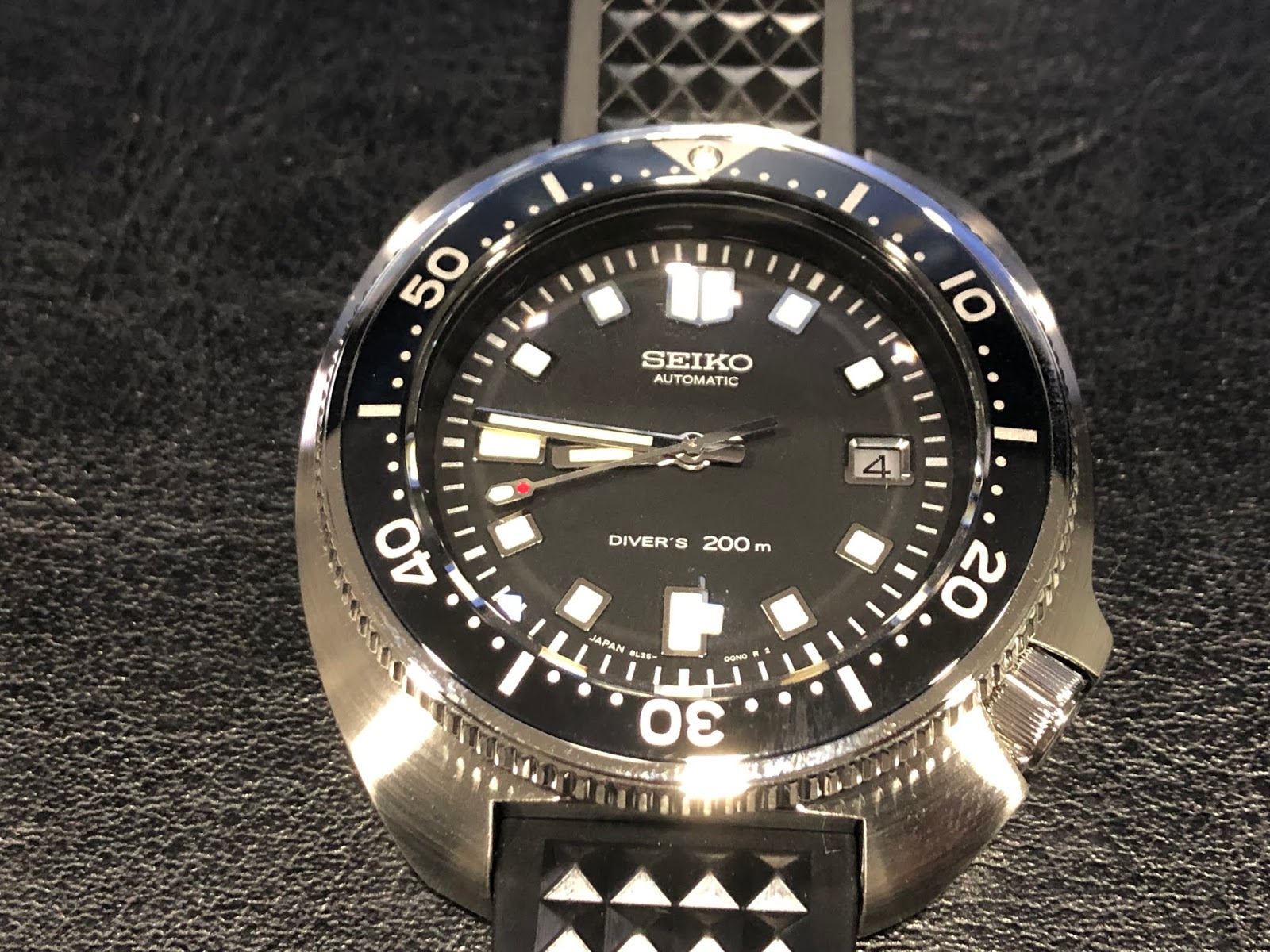 My Eastern Watch Collection: Seiko Prospex SLA033J1/SBDX031 Limited Edition  1970 Diver - Two Thumbs Up, A Review (plus Video)