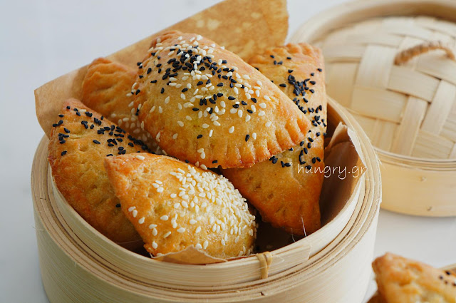 Pockets with Yoghurt Dough