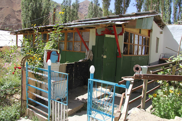 Tadjikistan, Haut-Badakhshan, Pamir, Garmchashma, maison pamiri, © L. Gigout, 2012