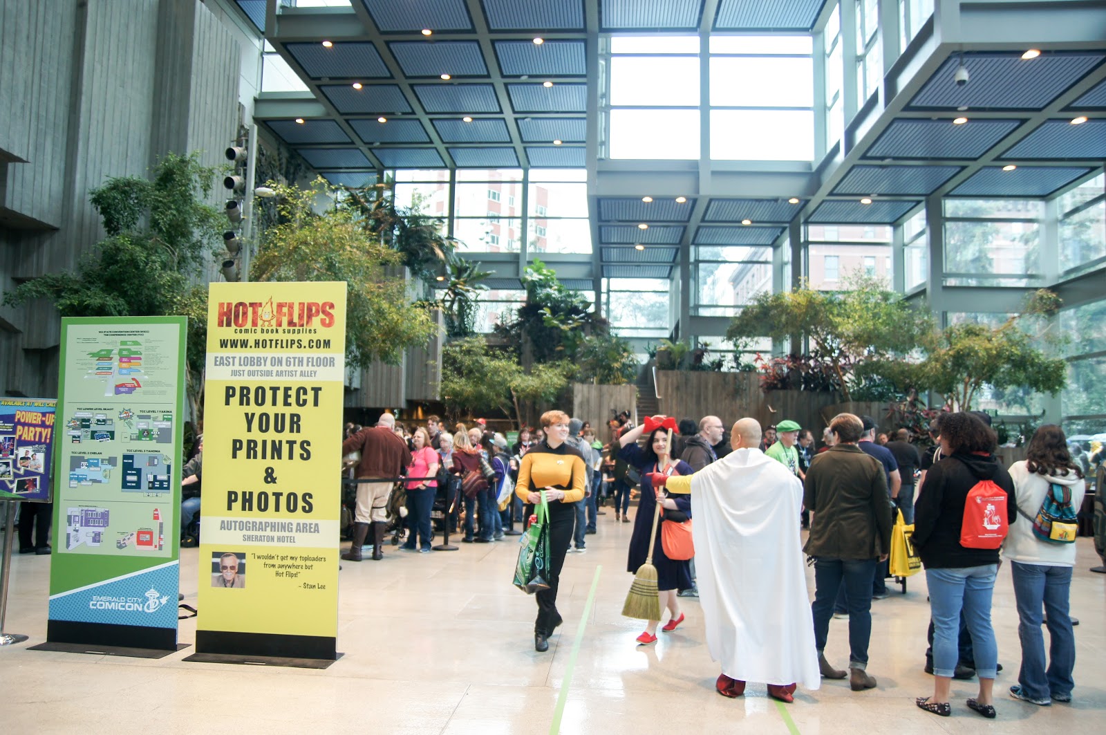 Behind the Seams: 5 Things I Learned from My First Trip to Comic Con