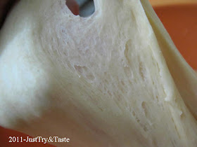 Obsesi Roti 4: Roti Gulung Isi Kacang Hijau JTT